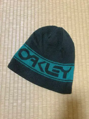 OAKLEY 니트 모자 다크 그린/터콰이즈