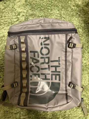 THE NORTH FACE 그레이 백팩