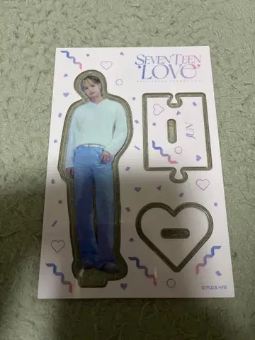 세븐틴 준 아크릴 스탠드 LOVE