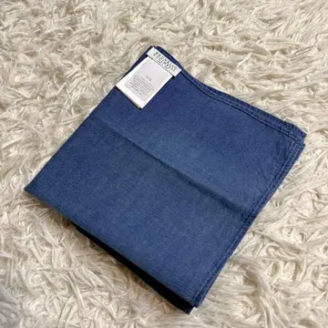 [ 새상품급 ] 브루넬로쿠치넬리 포켓 치프 손수건 파랑 코튼