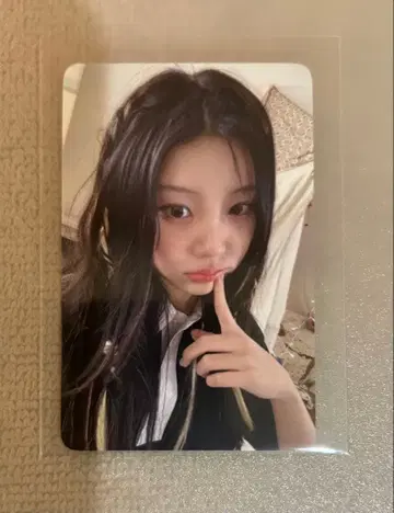 원희 popup 구매 혜택 트레이딩 카드 illit