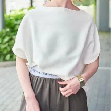 스픽앤스팬 보트넥 뉴앙스 풀오버