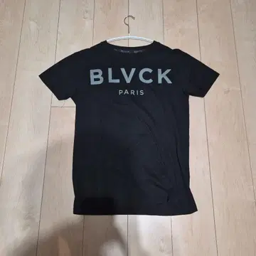 BLVCK PARIS 블랙 티셔츠 세트