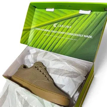 새상품 CARIUMA 카리우마 스니커즈 Canvas 601703N18