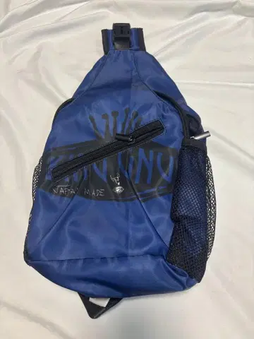 [ 공식 ] King Gnu 바디백 원 숄더 네이비 굿즈