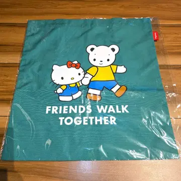 새상품 파미리아 x 헬로키티 콜라보 토트백 familiar KITTY