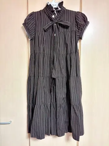 MILK 스트라이프 셔츠 원피스 블랙 베이스