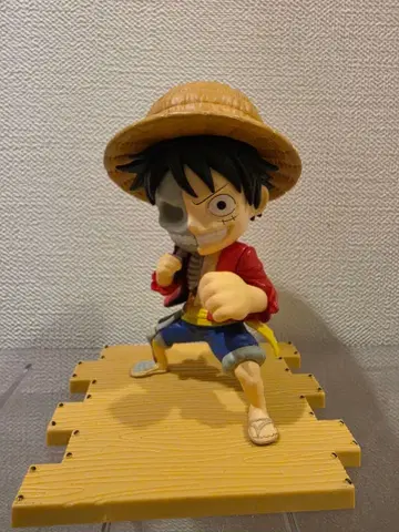 Freeny's Hidden Dissectibles 원피스 루피