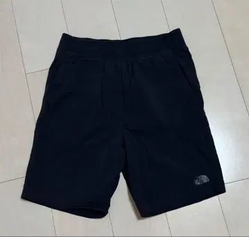 THE NORTH FACE 블랙 하프 팬츠 M