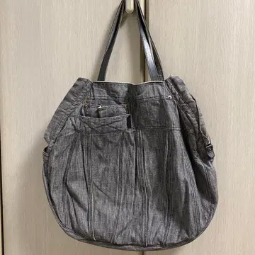 이삭 데님 토트백 그레이 숄더 가능합니다.