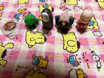 스튜디오 지브리 센과 치히로의 행방불명 손가락 인형 배지