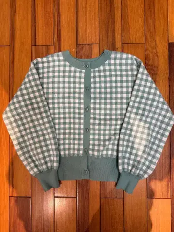 grove 깅엄 체크 니트 가디건 그린 M 사이즈