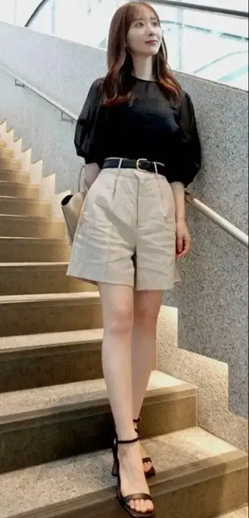 아뉴앙스 린넨 버뮤다 팬츠 BEIGE S 사이즈