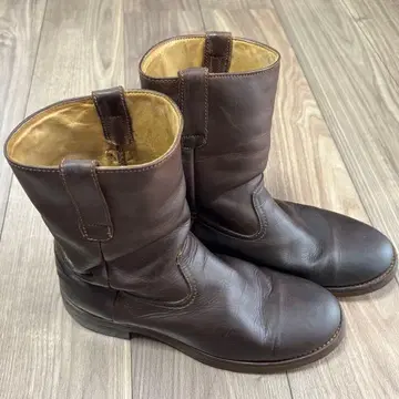 브라운 가죽 엔지니어 부츠