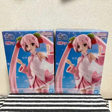 벚꽃 미쿠 피규어