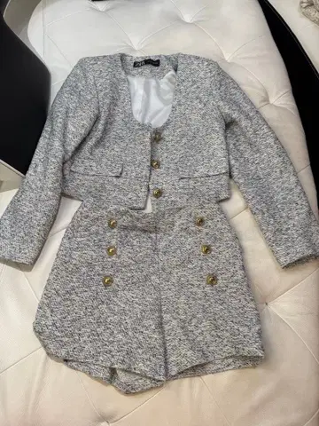 ZARA 사이즈s 1회만 착용