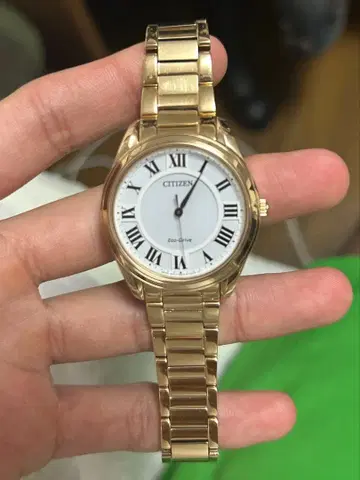 CITIZEN Eco-Drive 골드 손목시계 새상품급
