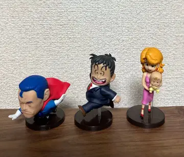 닥터 슬럼프 아라레짱 월드 컬렉터블 피규어