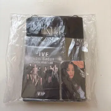 IVE 월드 투어 오사카 공연 업그레이드 VIP 특전 세트 미개봉