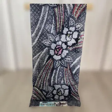 아리마츠/나루미 시보리 그레이 계열 꽃무늬 옷감