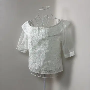 JILLSTUART 레이스 오프숄더 상의 화이트 반팔 S