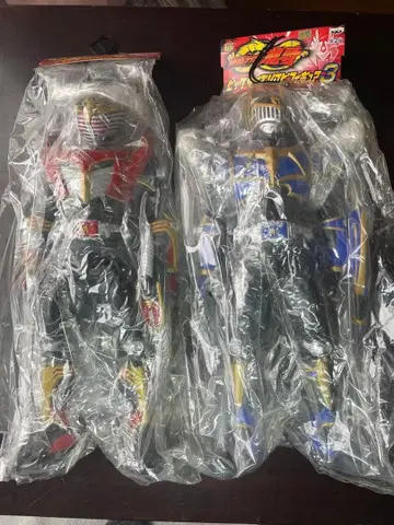 [미개봉] 빅 사이즈 소프트 비닐 피규어 3 가면라이더 류우키 2체 세트