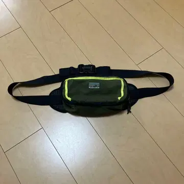 patagonia 숄더백 올리브 그린 인기 상품