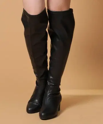 블랙 롱 부츠 중간 힐