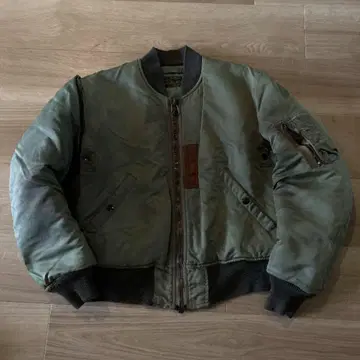 BUZZ RICKSON'S MA-1 플라이트 자켓 M 품번 S