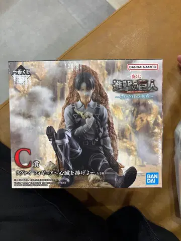 진격의 거인 리바이 피규어 C상