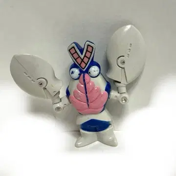 발탄 성인 피규어