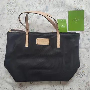 미사용 새상품 kate spade NEW YORK 블랙 나일론 토트백