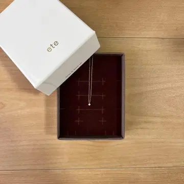 [새상품급] ete 다이아몬드 목걸이 10K 골드
