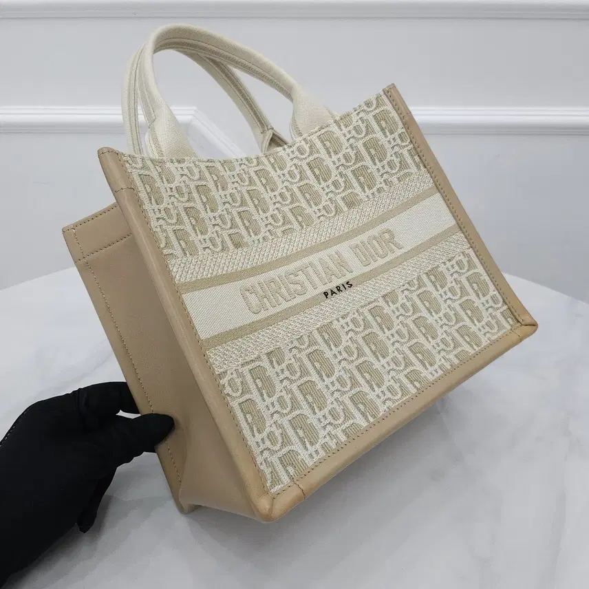디올 25SS 북토트 오블리크 레더 스몰백 M1325CZBB M925 사진 2