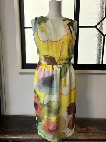 EFFE BEAMS 실크 100% 올 패턴 슬리브리스 원피스 36 일본제