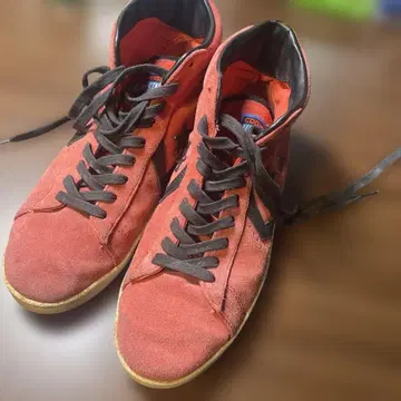 컨버스 하이컷 스니커즈