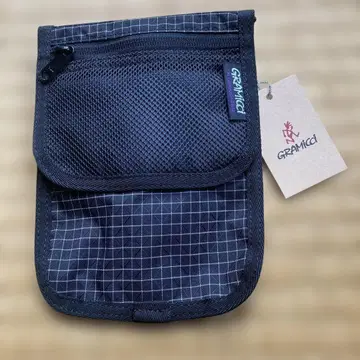 GRAMICCI 블랙 사코슈