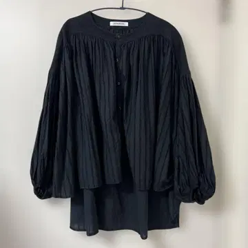 ESTROISLOSE 블라우스 블랙