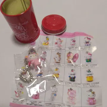 산리오, 헬로키티, 히츠지상, 키링, 빨간색 캔