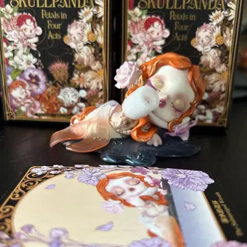 Skullpanda petals in four acts