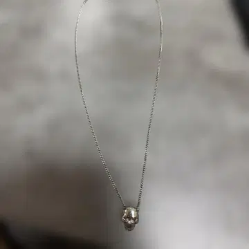 Alexander McQueen 스컬 목걸이