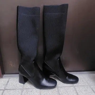 ZARA 블랙 롱 부츠