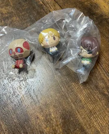 제일복권 진격의 거인 ~각자의 결의~ H상/I상 쵸코놋코 피규어 3종