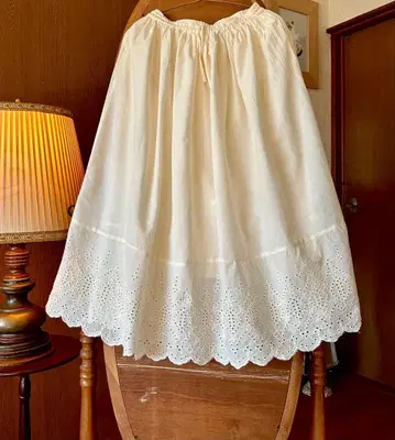 70s 구제 의류 프랑스 앤티크 빈티지 자수 롱 스커트