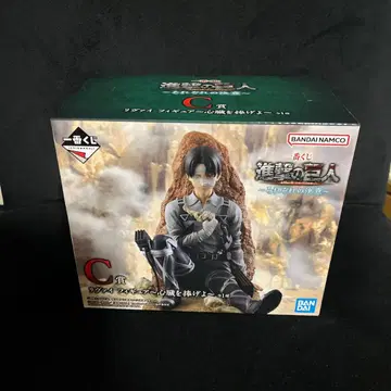 제일복권 진격의 거인 리바이 피규어 C상