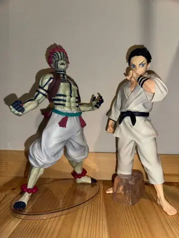 제일복권 귀멸의 칼날 아카자 하쿠지 피규어