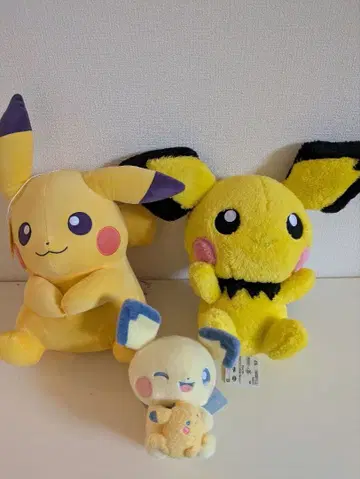 피카츄, 피츄 봉제 인형 총 3점