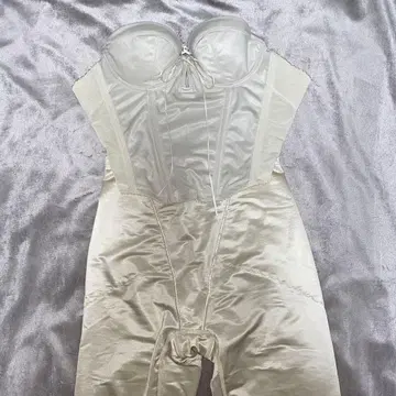 BRIDAL BEAUTE 브라이덜 이너 세트