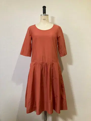 MARGARET HOWELL 마가렛 하우엘 원피스