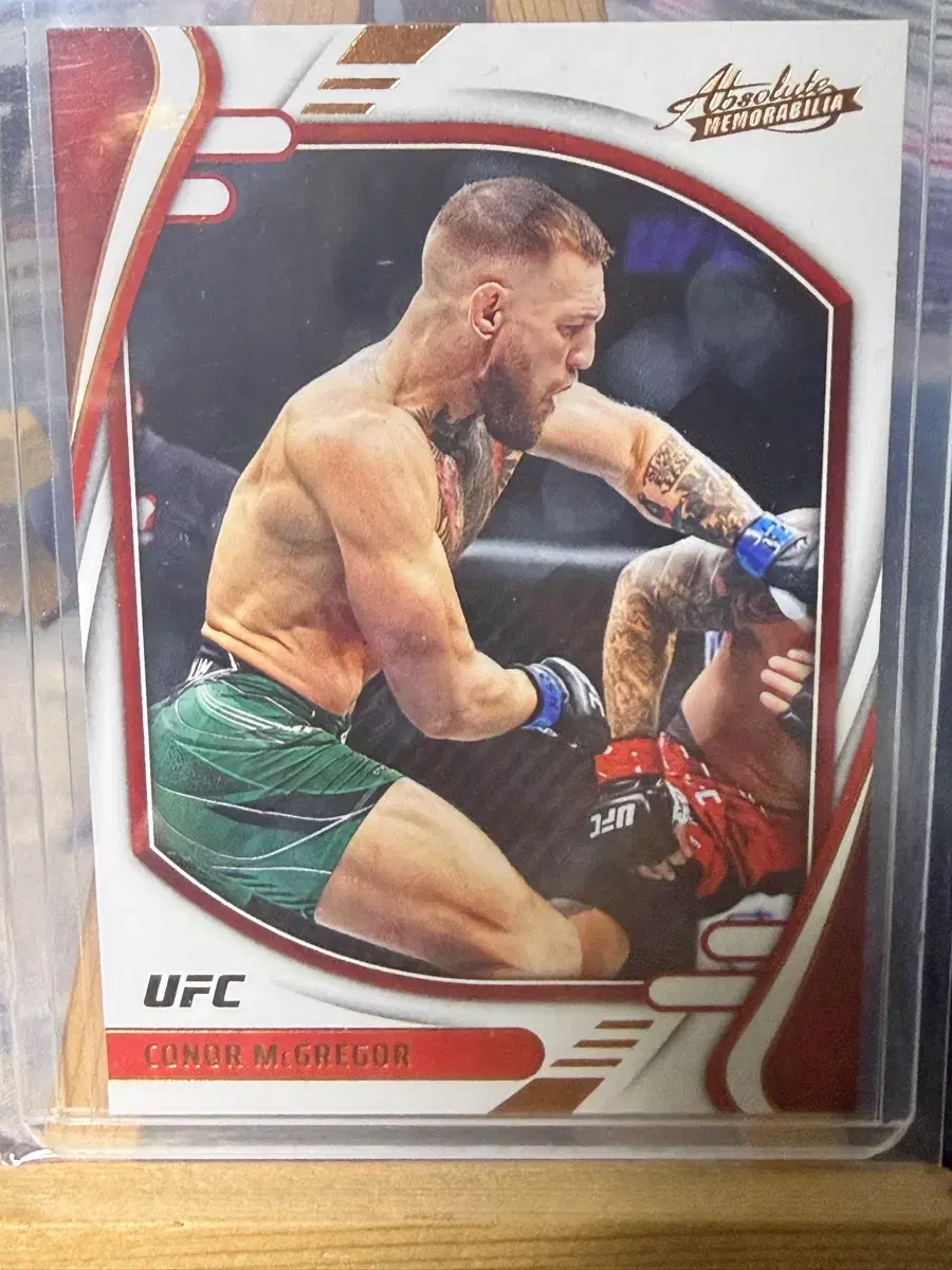 UFC 코너 맥그리거 Absolute 카드
